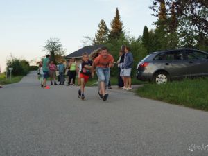 UA170715Nesselwang Singin Activiteiten op Park40.JPG